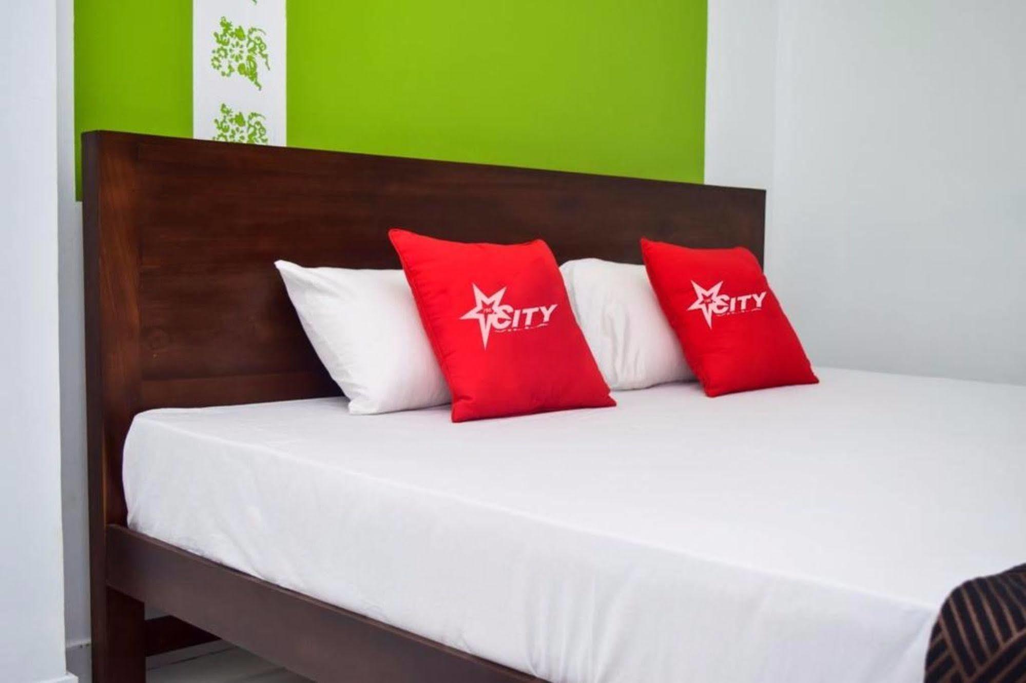 קולומבו Star City Villa מראה חיצוני תמונה